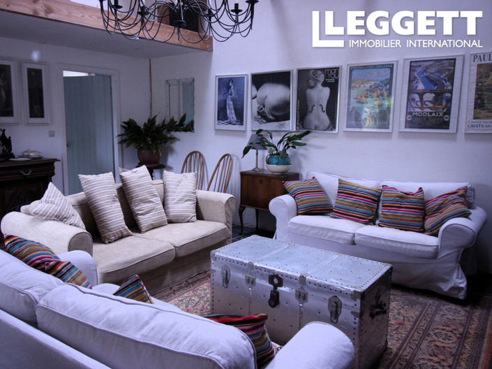 Image No.8-4 Bed House for sale