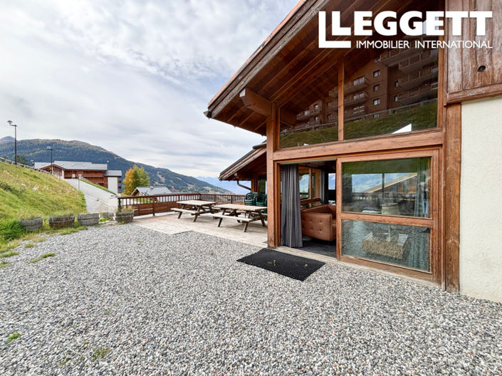 Image No.5-7 Bed House for sale