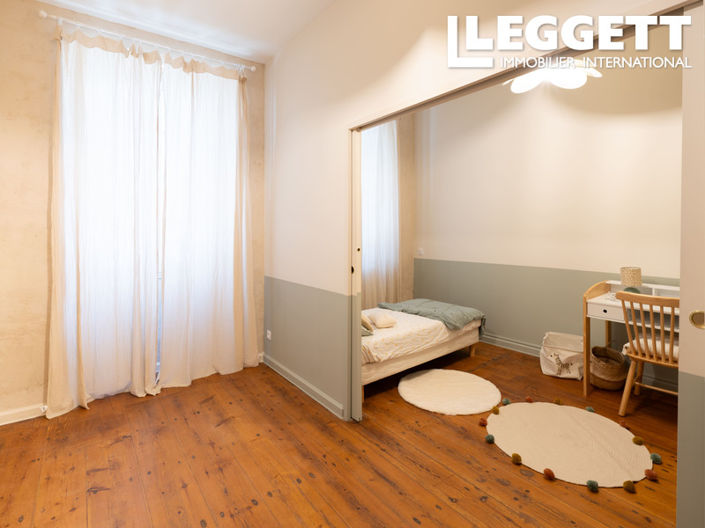 Image No.8-3 Bed Apartment for sale