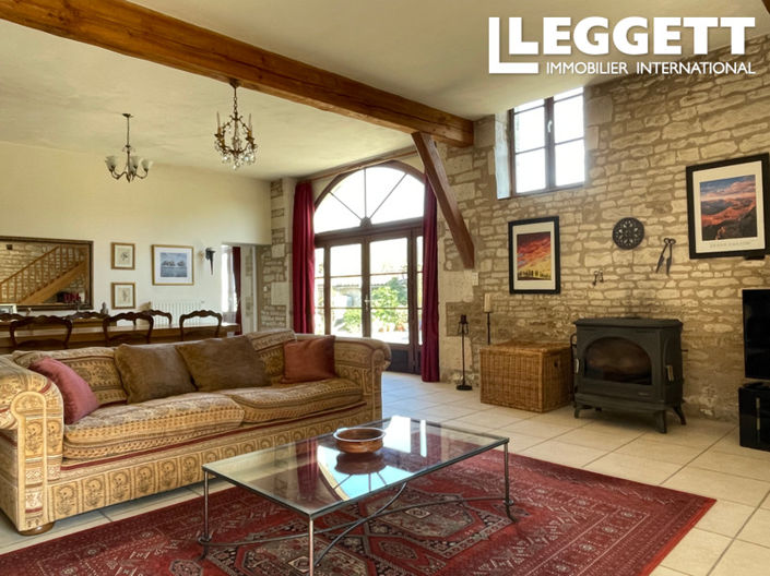 Image No.5-Maison de 4 chambres à vendre à Charente