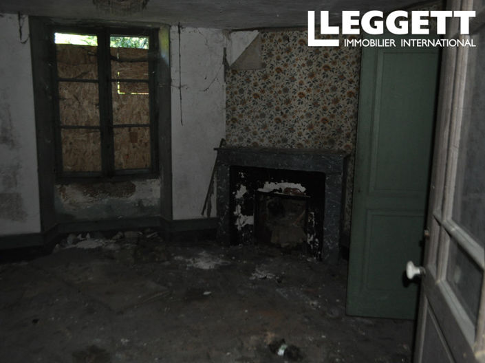 Image No.2-Maison de 3 chambres à vendre à Château-l'Evêque