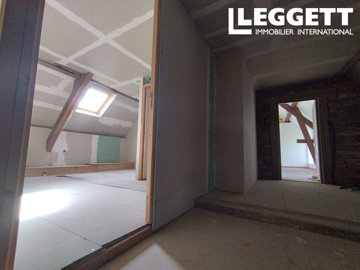 ahr0chm6ly9jzg4uagvzdglhlmltbw8vaw1hz2uvvevom