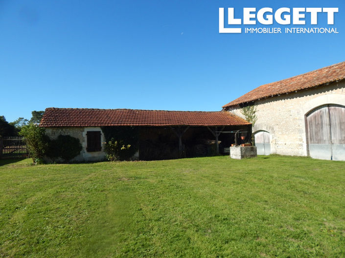 Image No.7-7 Bed House for sale