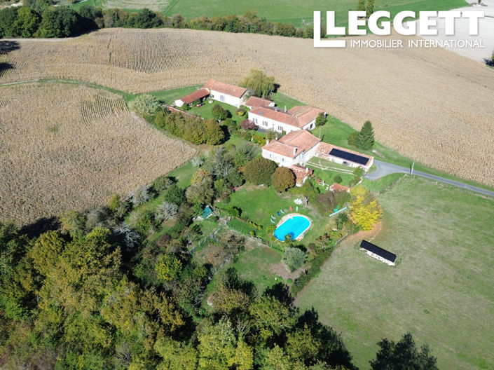 Image No.9-7 Bed House for sale