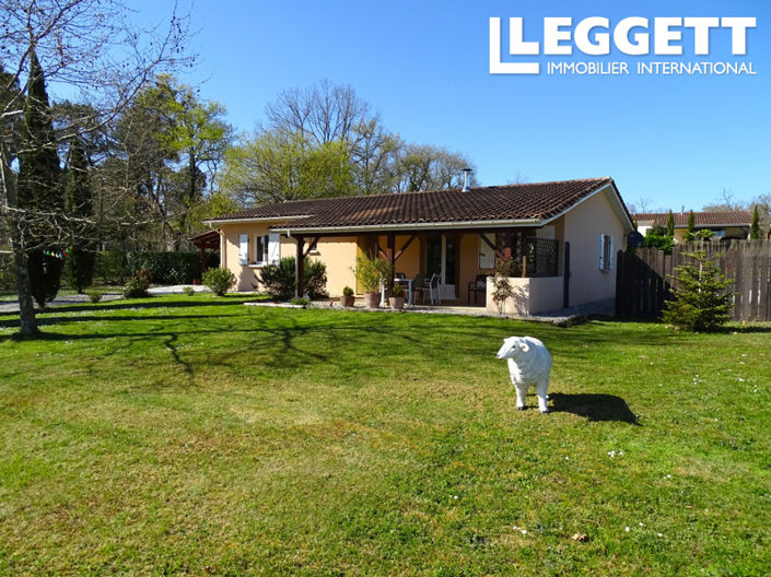 Image No.1-3 Bed House for sale