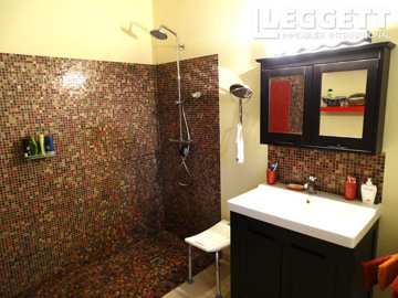 ahr0chm6ly9jzg4uagvzdglhlmltbw8vaw1hz2uvvevom