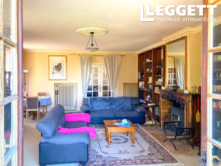 Image No.4-6 Bed House for sale