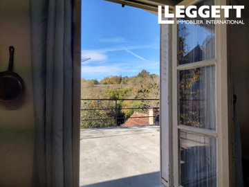 ahr0chm6ly9jzg4uagvzdglhlmltbw8vaw1hz2uvvevom