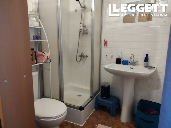 Image No.10-2 Bed House for sale