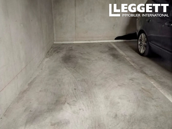 Image No.10-1 Bed Apartment for sale