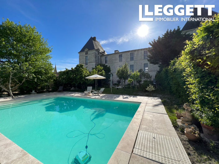 Image No.1-4 Bed House for sale