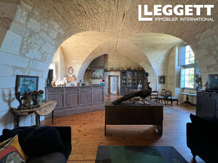 Image No.3-4 Bed House for sale