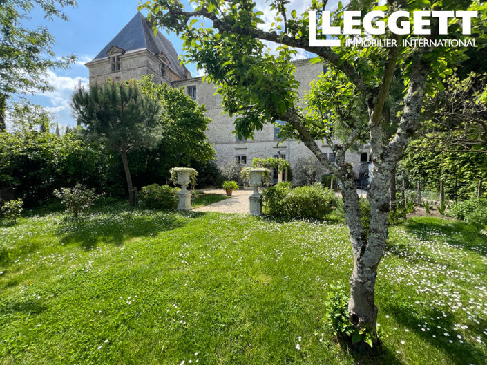 Image No.9-4 Bed House for sale