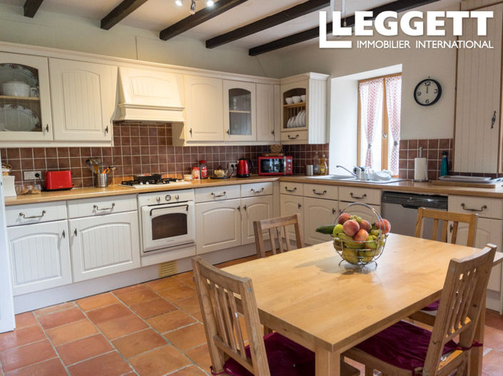 Image No.5-5 Bed House for sale