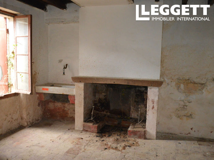 Image No.10-5 Bed House for sale