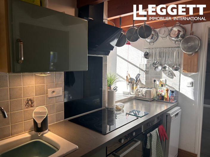 Image No.6-3 Bed House for sale