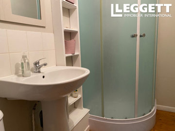 ahr0chm6ly9jzg4uagvzdglhlmltbw8vaw1hz2uvvevom