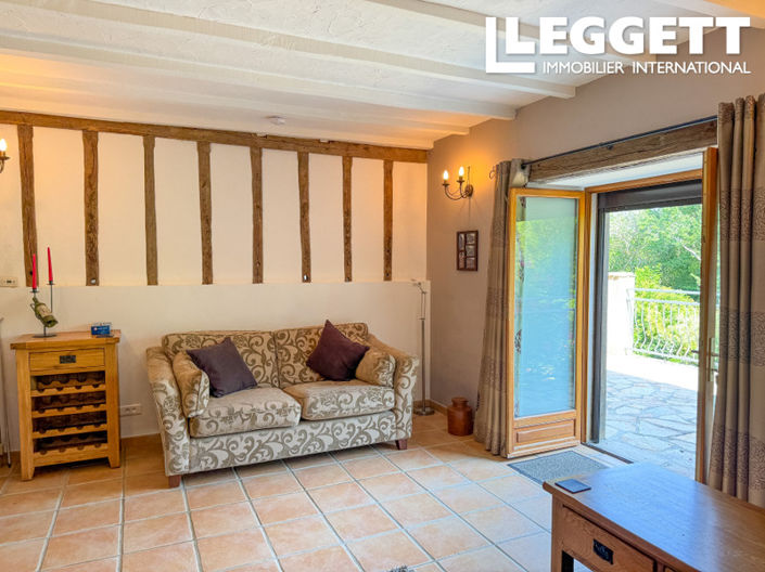 Image No.6-3 Bed House for sale