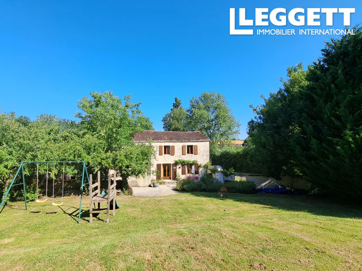 Image No.2-Maison de 16 chambres à vendre à Saint-Pierre-de-Juillers