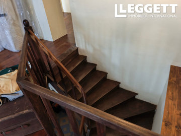 ahr0chm6ly9jzg4uagvzdglhlmltbw8vaw1hz2uvvevom