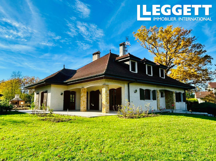 Image No.1-5 Bed House for sale