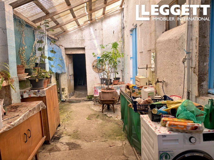 Image No.7-5 Bed House for sale