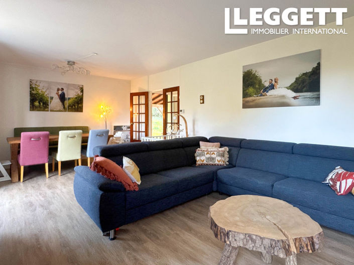 Image No.5-5 Bed House for sale