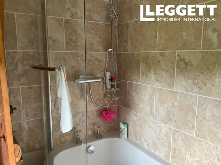 Image No.9-3 Bed House for sale