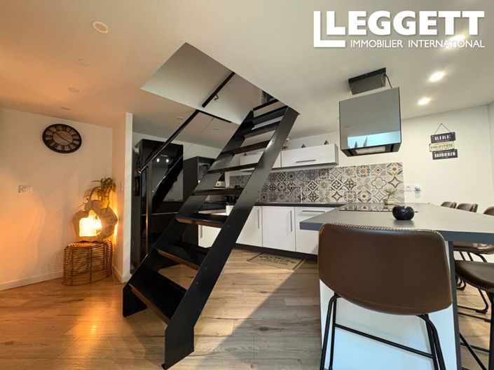 Image No.4-2 Bed House for sale