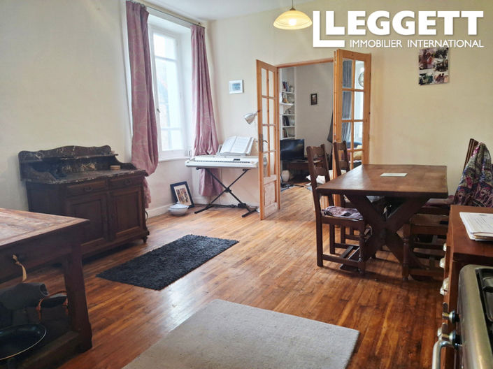 Image No.5-2 Bed House for sale