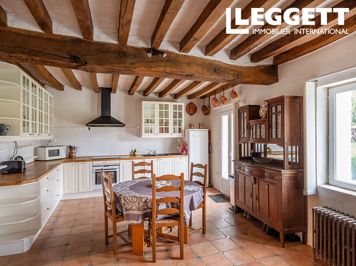 Image No.4-6 Bed House for sale