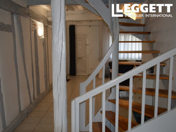 ahr0chm6ly9jzg4uagvzdglhlmltbw8vaw1hz2uvvevom