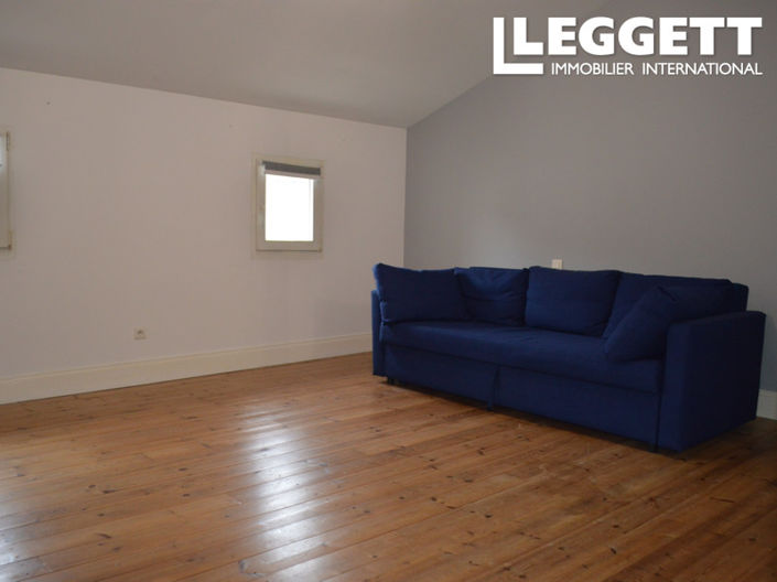 Image No.8-3 Bed House for sale