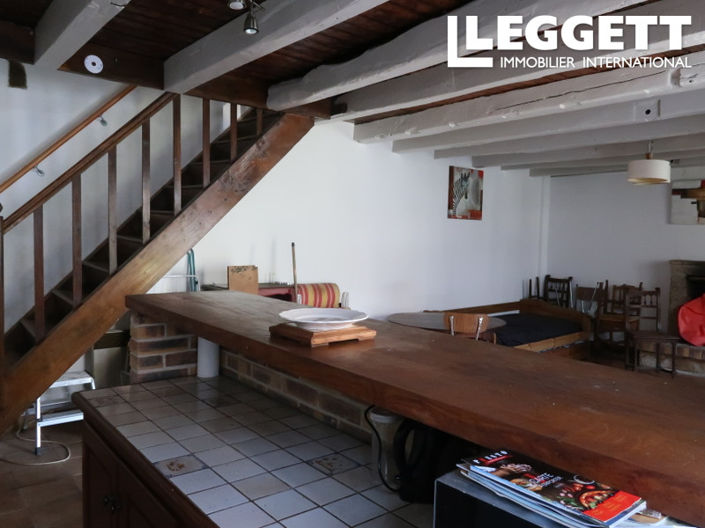 Image No.4-2 Bed House for sale