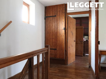 ahr0chm6ly9jzg4uagvzdglhlmltbw8vaw1hz2uvvevom