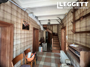 ahr0chm6ly9jzg4uagvzdglhlmltbw8vaw1hz2uvvevom