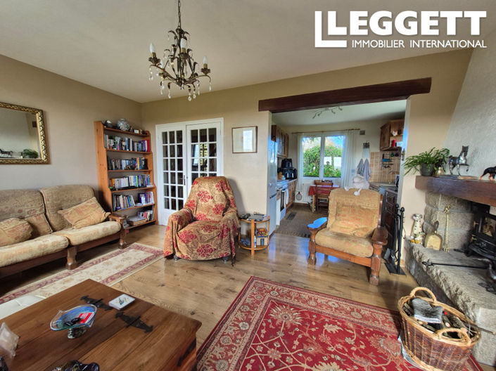 Image No.5-3 Bed House for sale