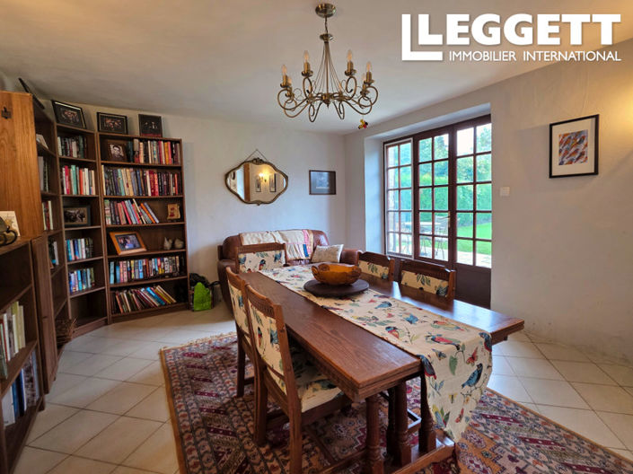 Image No.4-3 Bed House for sale