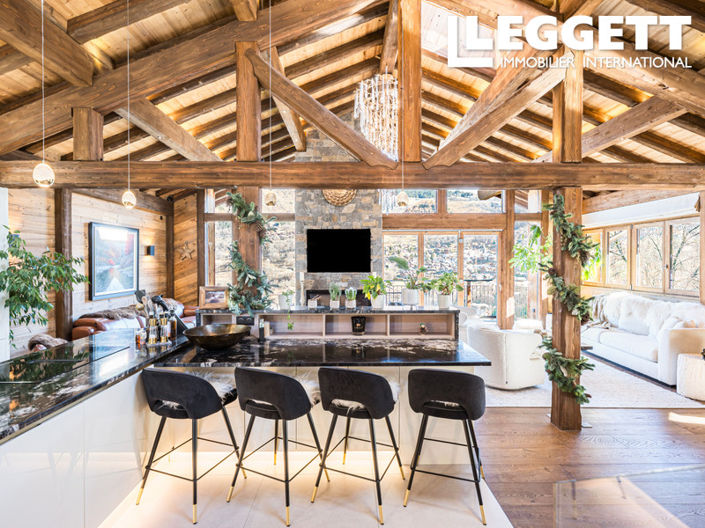 Image No.4-4 Bed House for sale