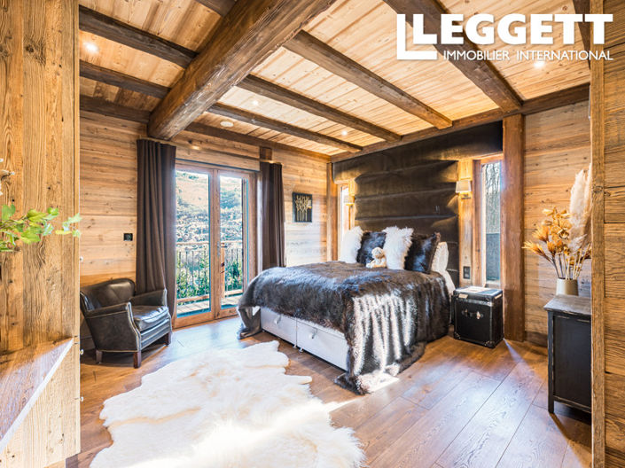 Image No.9-4 Bed House for sale