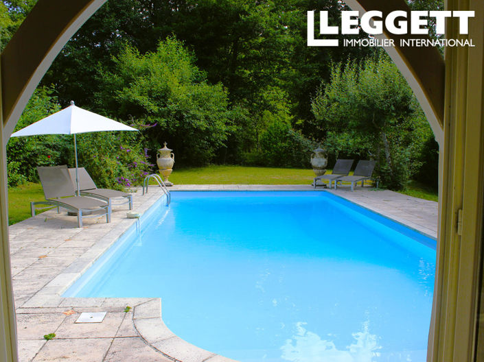 Image No.2-6 Bed House for sale