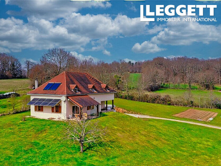 Image No.1-Maison de 5 chambres à vendre à Dordogne