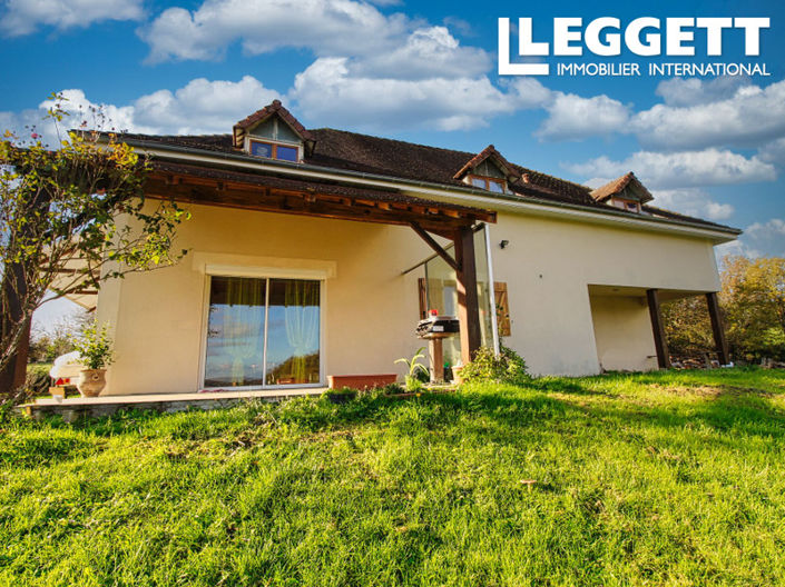 Image No.4-5 Bed House for sale