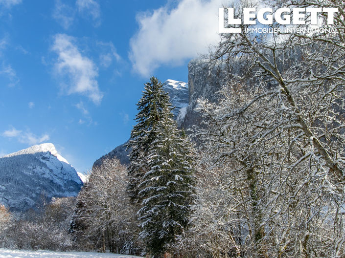 Image No.3-4 Bed House for sale