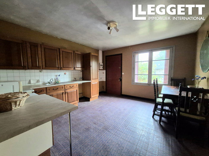 Image No.10-2 Bed House for sale