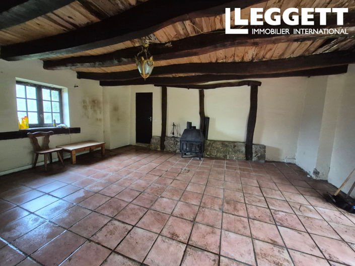 Image No.6-2 Bed House for sale