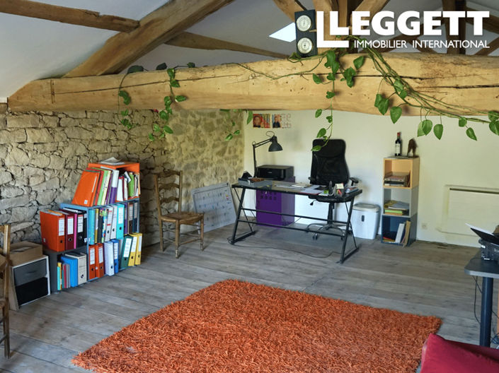 Image No.10-Commercial de 3 chambres à vendre à Sainte-Gemme