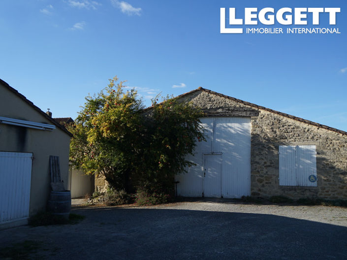 Image No.5-Commercial de 3 chambres à vendre à Sainte-Gemme