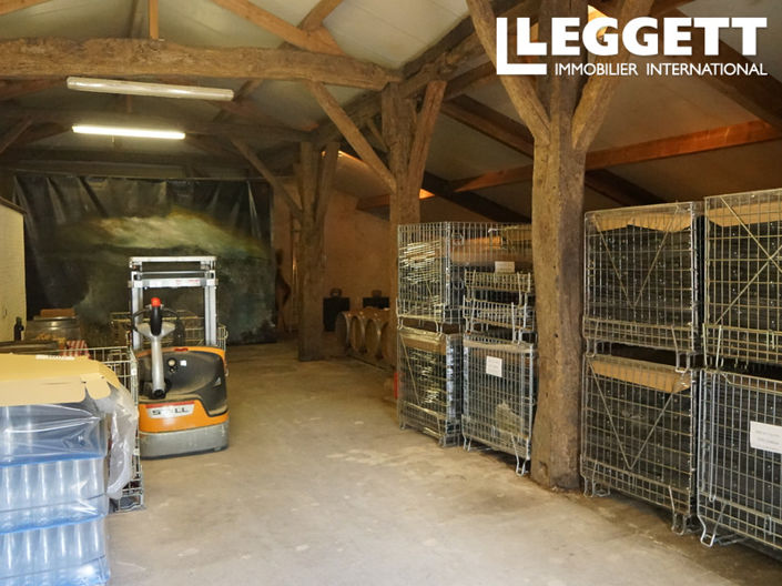 Image No.7-Commercial de 3 chambres à vendre à Sainte-Gemme