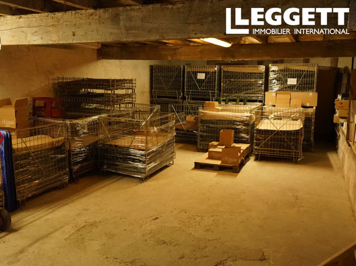 Image No.8-Commercial de 3 chambres à vendre à Sainte-Gemme